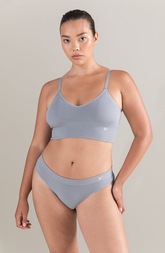 The TENCELâ„¢ Seamless Bralette Storm Grey